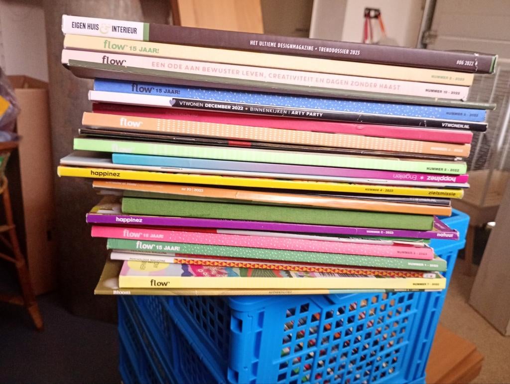 Stapel tijdschriften en strips. Gratis, Ophalen, Gelezen, Overige typen