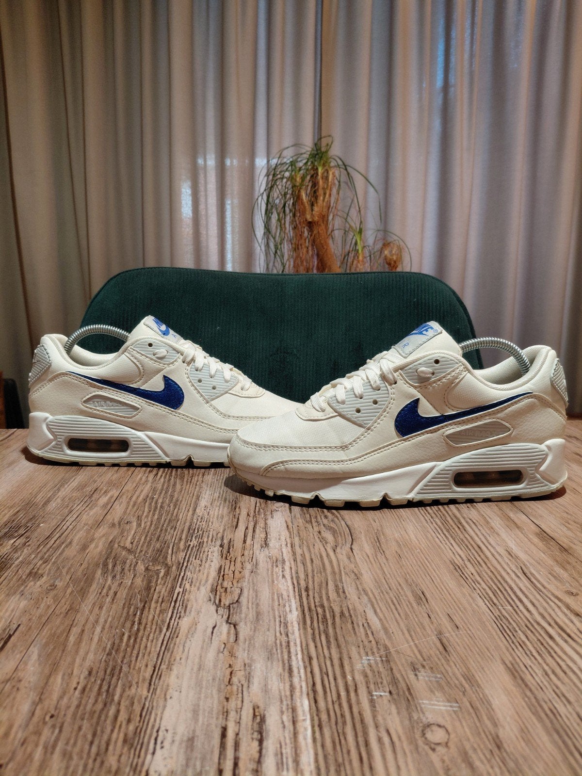 Nike Air Max 90 Premium 'Metallic Blue' Size 37,5, Wit, Nike, Ophalen of Verzenden, Sneakers of Gympen