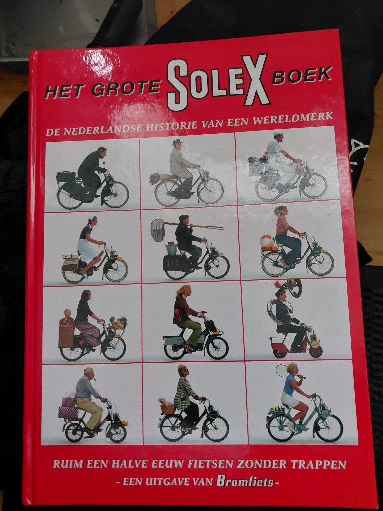 Het grote solex boek, Fietsen en Brommers, Ophalen, Zo goed als nieuw