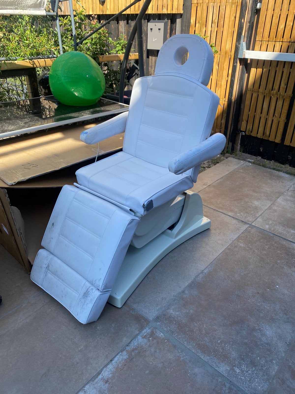 Behandelstoel elektrisch, Ophalen, Gebruikt, Massagestoel of Kussen