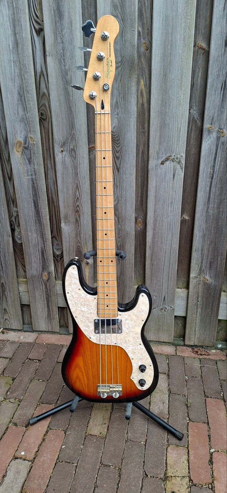 Squier Precision Bass, Ophalen, Zo goed als nieuw, Elektrisch