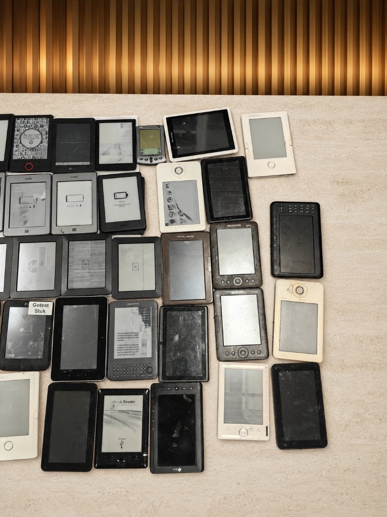 85x Defecte E-Readers Diverse Merken, Computers en Software, E-readers, 8 GB, KOBO., 8 inch, Ophalen of Verzenden