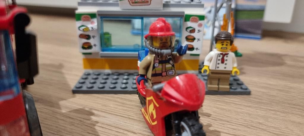 60214 LEGO Brand hamburgerzaak, City, Lego, Ophalen of Verzenden, Complete set