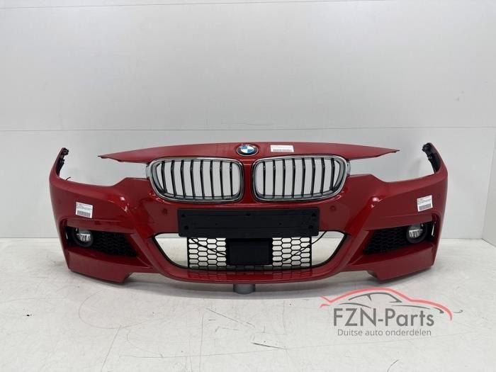 BMW 3-Serie F30 F31 LCI M-Pakket Voorbumper 6PDC Side view R, Ophalen of Verzenden, Gebruikt, Voor, Bumper