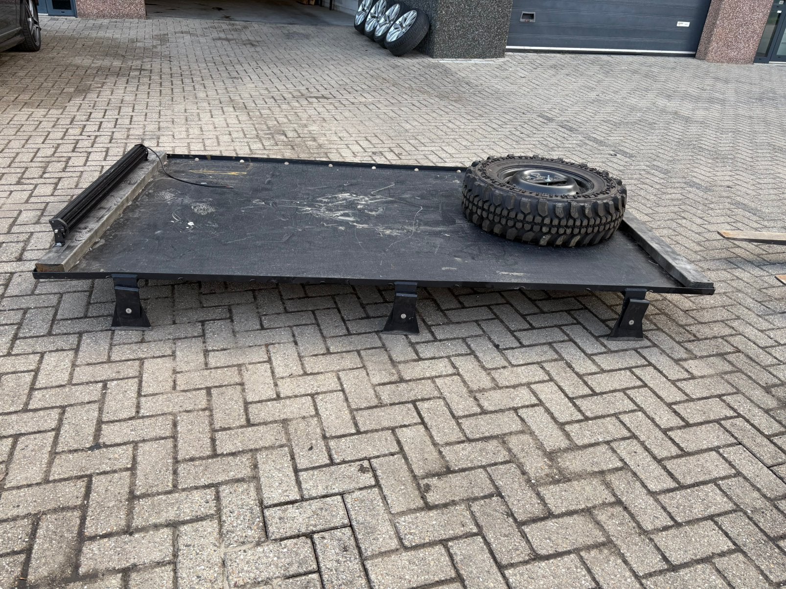 Imperiaal dakrek dakdrager g-klasse w460 met reservewiel, Ophalen, Gebruikt