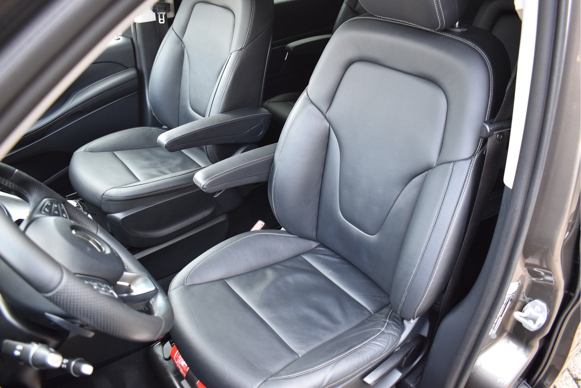 Mercedes-Benz V-Klasse 250d Lang DC Avantgarde Leder 360 Cam, Auto's, Bestelauto's, Automaat, Dealer onderhouden, Achterwielaandrijving