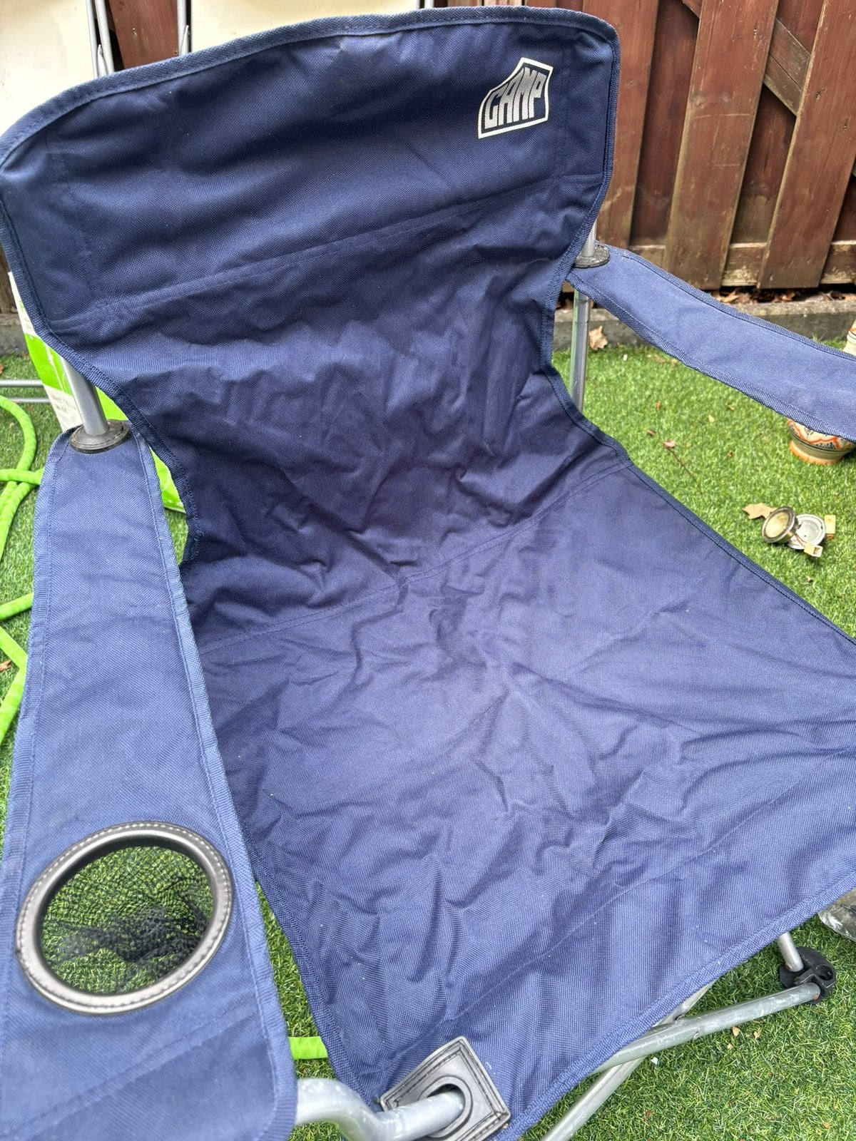 2 campingstoelen+ campingbed+ tafeltje –nauwelijks gebruikt, Caravans en Kamperen, Kampeermeubelen, Ophalen, Zo goed als nieuw