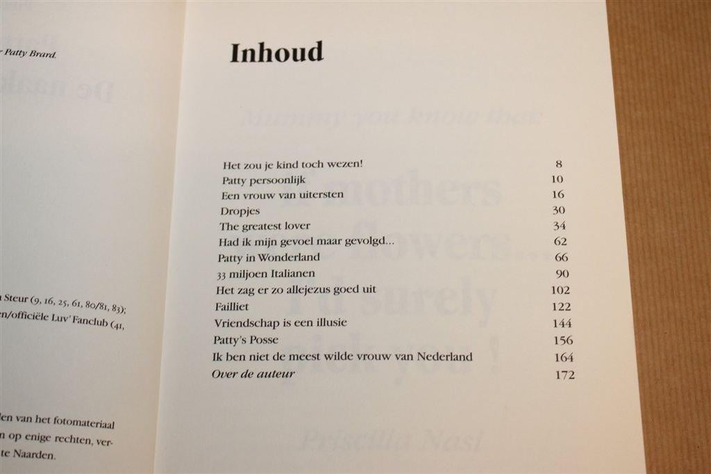 Patty Brard — De Naakte Waarheid, Biografie 2003, Ophalen of Verzenden, Gelezen, Personen