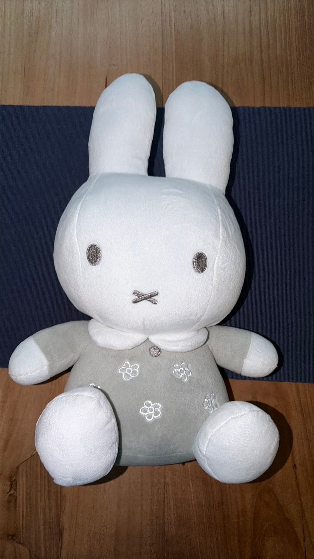 Nijntje knuffel 30cm, Ophalen of Verzenden, Zo goed als nieuw, Kraamcadeau