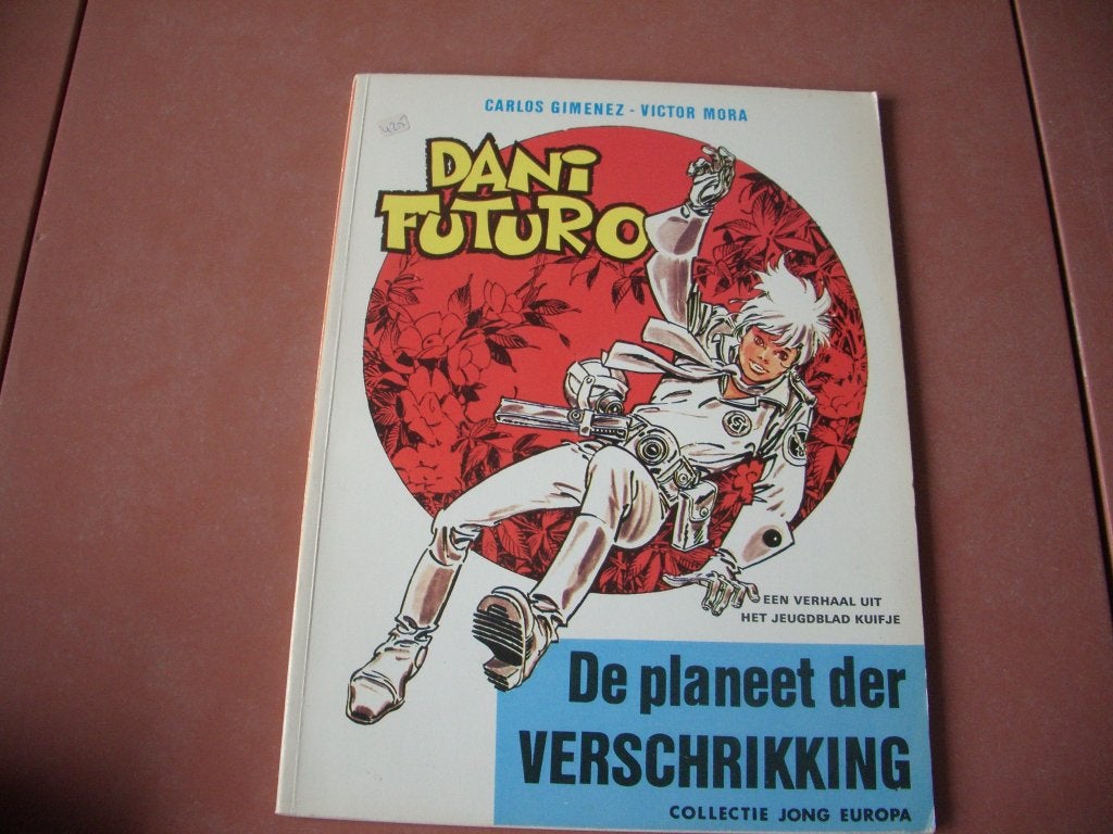 DANI FUTURO stripboeken (5x), Meerdere stripboeken, Ophalen of Verzenden, Zo goed als nieuw, Carlos gimenez - victor mora