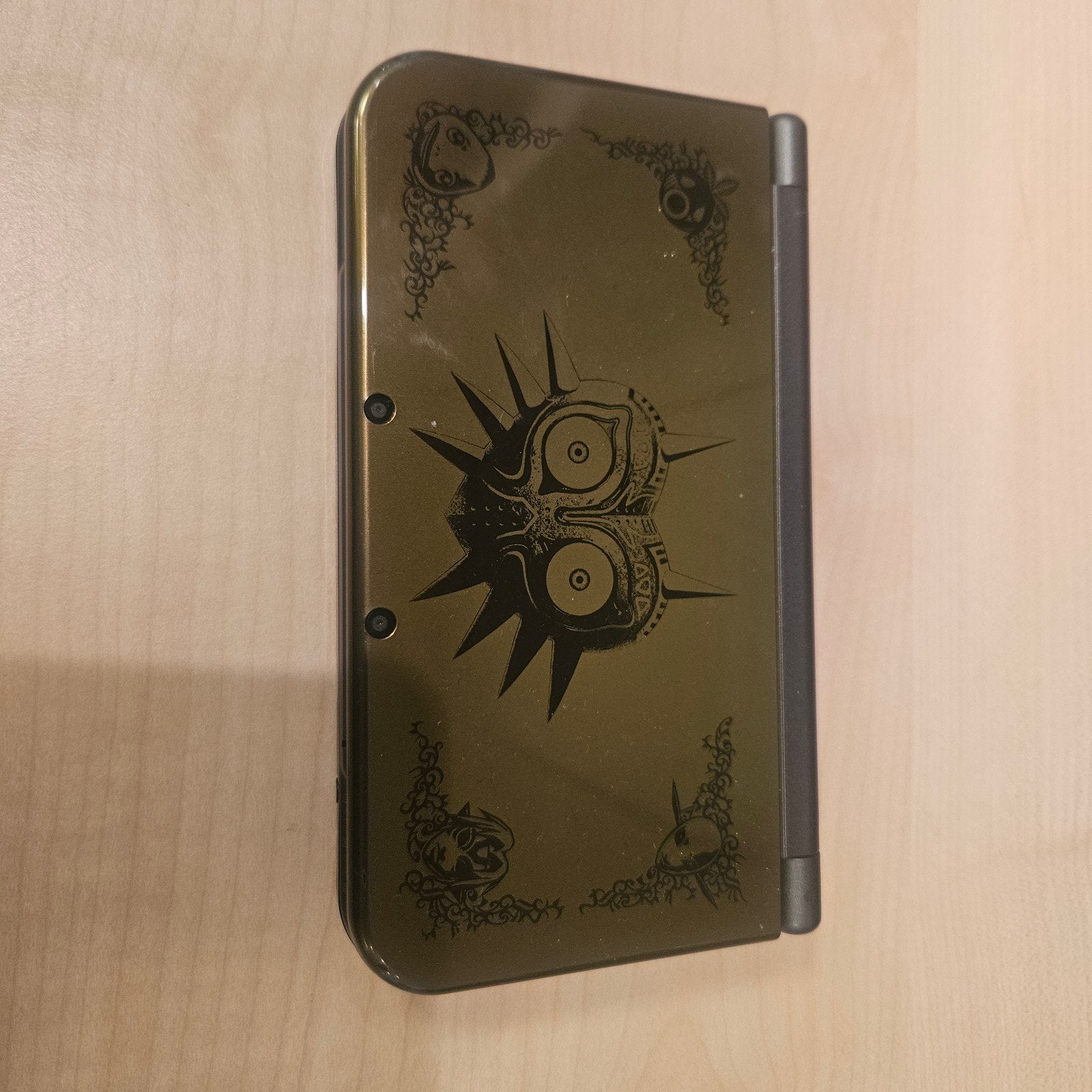 new nintendo 3ds XL Majora's Mask edition, Ophalen, Zo goed als nieuw, Zwart, 3DS