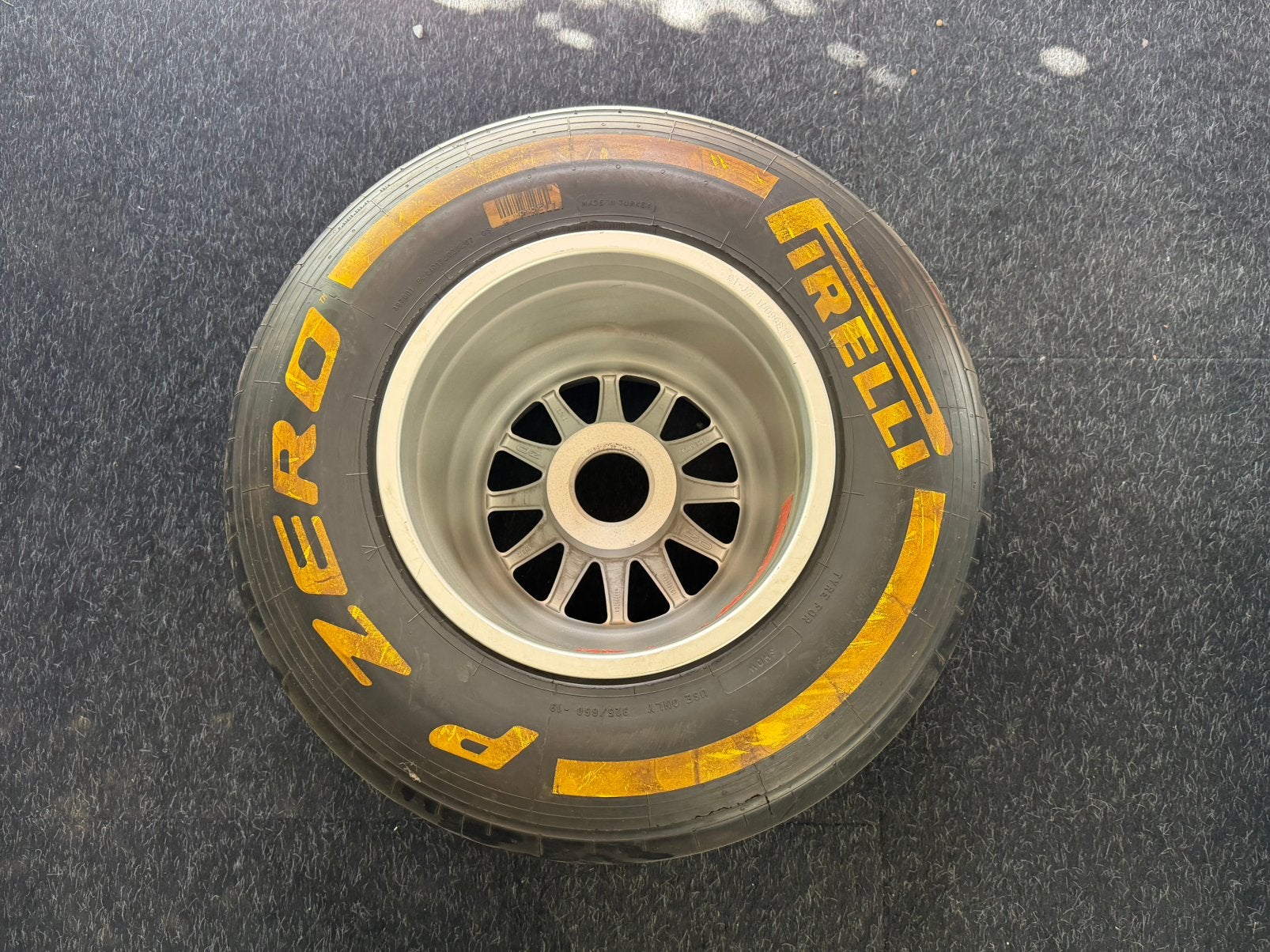 Formule 1 wiel, Auto, Groter dan 1:32, Zo goed als nieuw, Ophalen