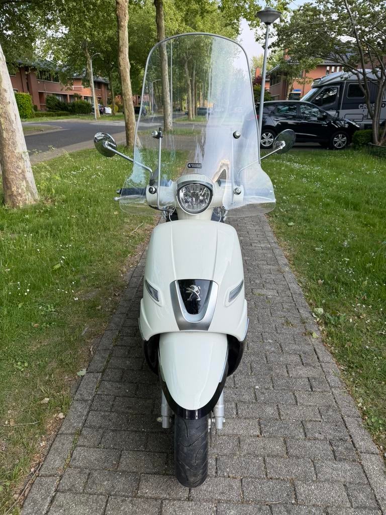 Peugeot django 4 takt 2020, Ophalen, Zo goed als nieuw, Benzine, Peugeot