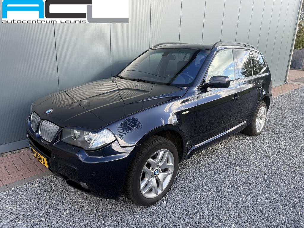 BMW X3 3.0si High Executive M-sportpakket Panoramadak, Automaat, Gebruikt, Zwart, 1715 kg
