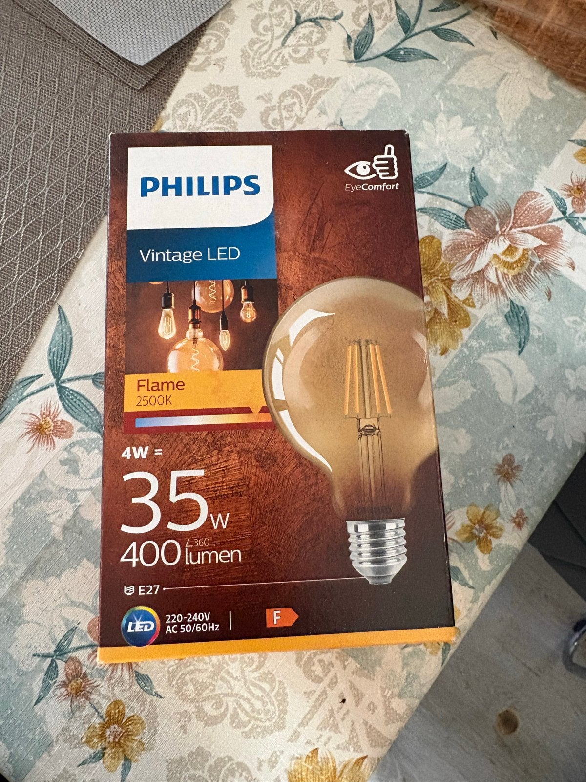 Philips Vintage LED Flame E27 4W (35W equivalent) 2500K, Led-lamp, Nieuw, E27 (groot), Warm wit