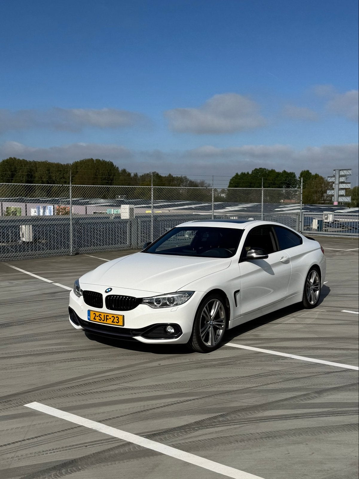 BMW 4-Serie 428i 245pk 2013 Wit, Auto's, 745 kg, Zwart, 4 stoelen, Wit