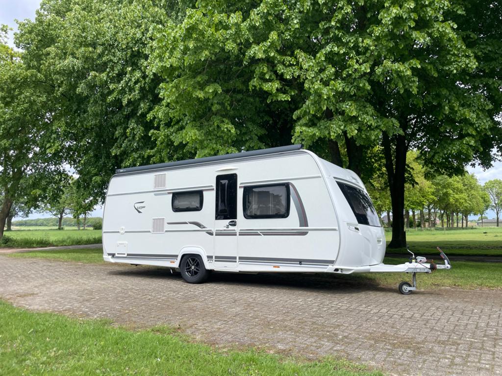 PRACHTIGE Fendt 560 SKM CARAVAN., Caravans en Kamperen, Caravans, Vast bed, Kachel, Rondzit, Particulier