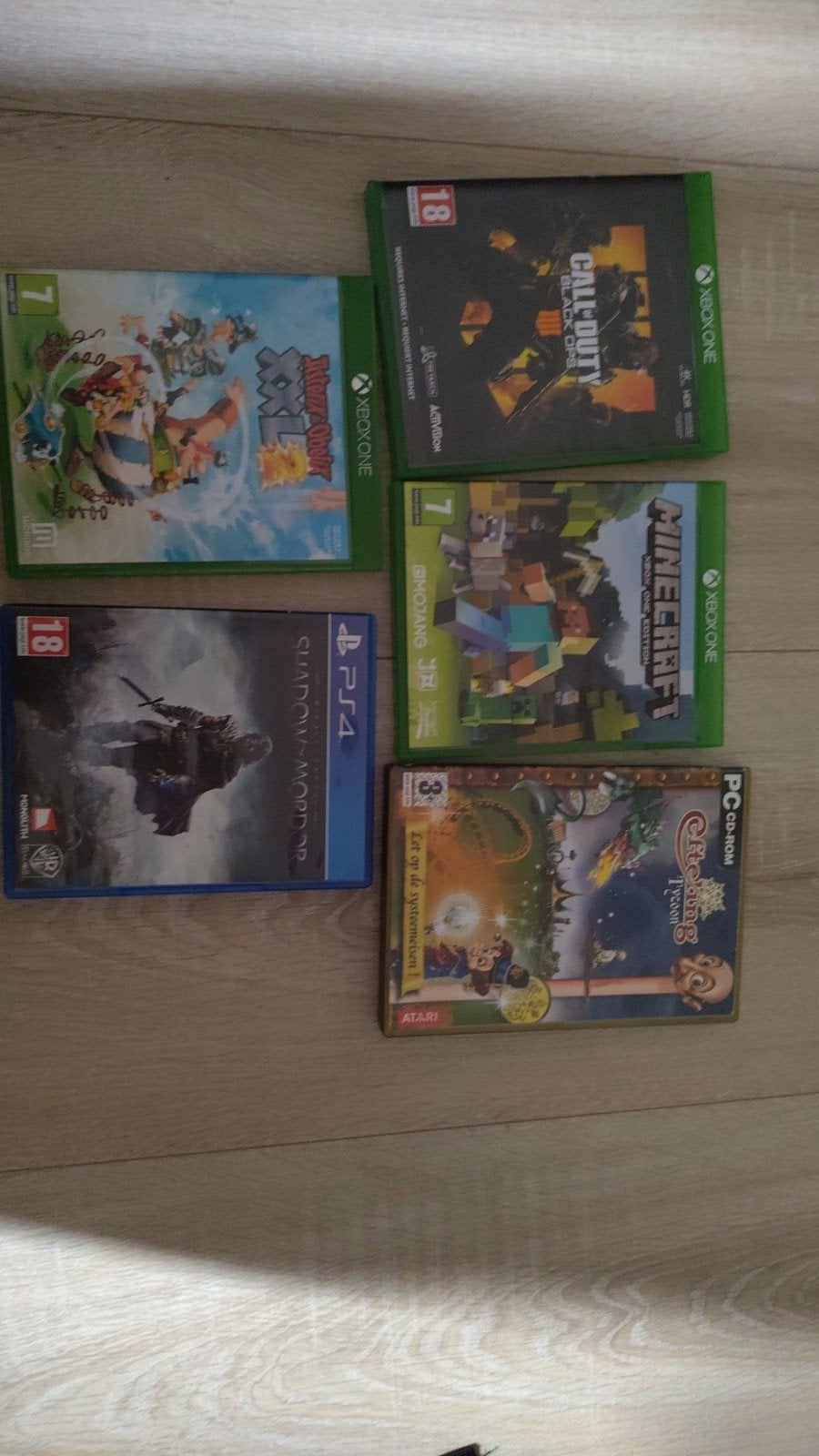 5 games 1 voor pc 4 voor Xbox one gta 5 zit erbij 1 ps4 game, Spelcomputers en Games, Avontuur en Actie, Gebruikt, Vanaf 18 jaar