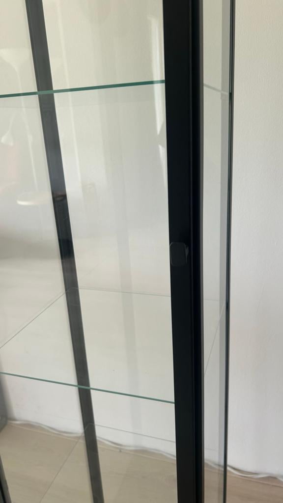 IKEA Bladiden Vitrinekast Zwart, Ophalen, Minder dan 50 cm, 150 tot 200 cm, 25 tot 50 cm