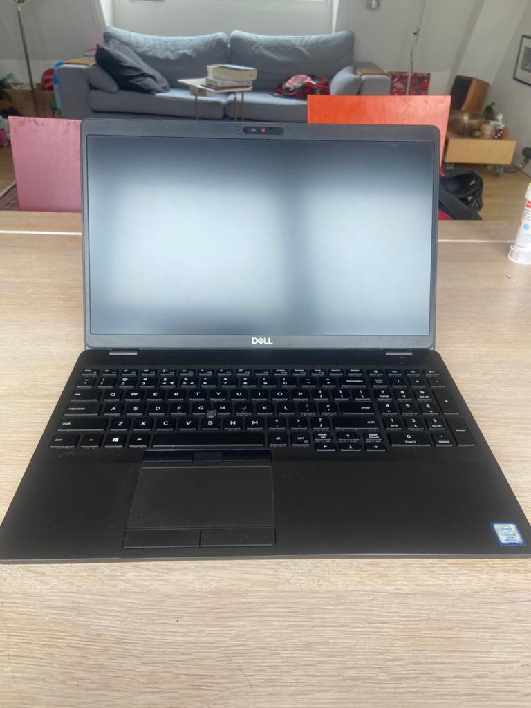 Mooie Dell Latitude 5500 | 238GB | 16GB RAM | Intel Core i5, Computers en Software, Windows Laptops, 2 tot 3 Ghz, Qwerty, 8 GB