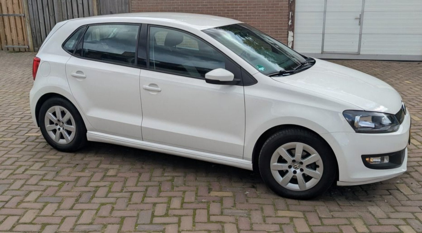 Volkswagen Polo 1.2 TDI 55KW BM 2011 Wit, Voorwielaandrijving, 74 pk, 1199 cc, 96 €/maand