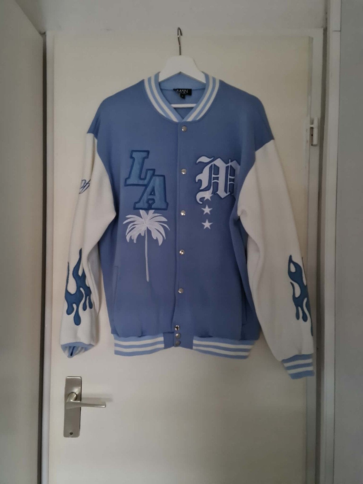 BoohooMAN LA Varsity Jacket - Maat M, Nieuw, Ophalen of Verzenden, BoohooMAN, Maat 48/50 (M)