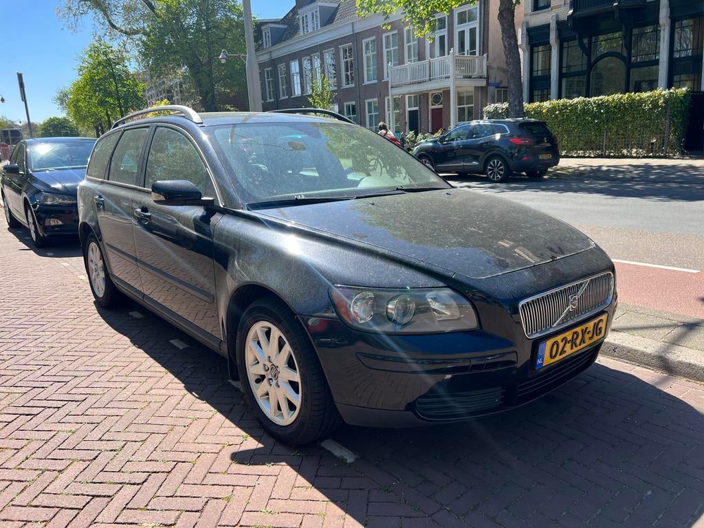 Volvo V50 1.8 2005 Zwart, Auto's, Voorwielaandrijving, 125 pk, 1281 kg, 4 cilinders