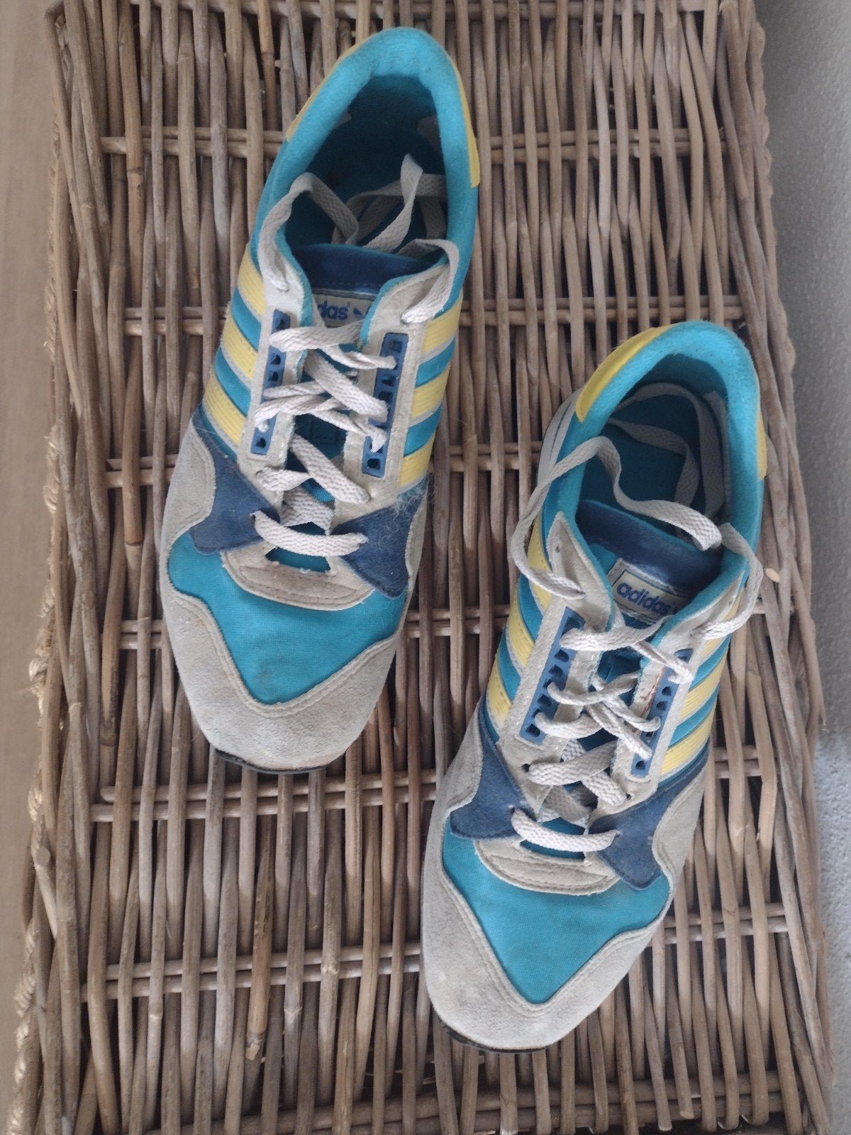 old scool/ vintage adidas sneakers, Kleding | Heren, Schoenen, Ophalen, Overige kleuren, Adidas, Gedragen