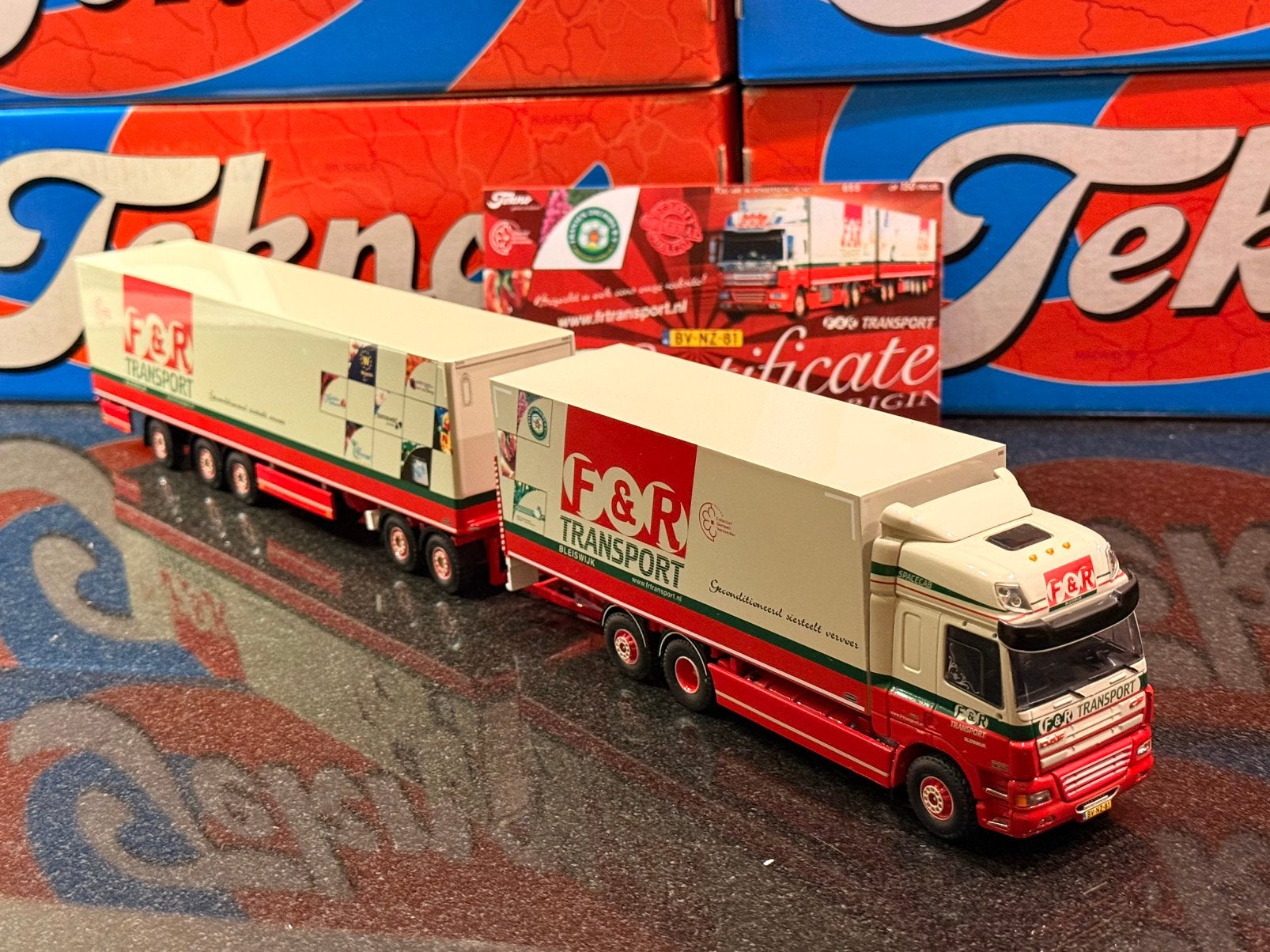 Tekno - DAF CF F&R Transport LZV, Hobby en Vrije tijd, Ophalen of Verzenden, Zo goed als nieuw, Bus of Vrachtwagen, Tekno