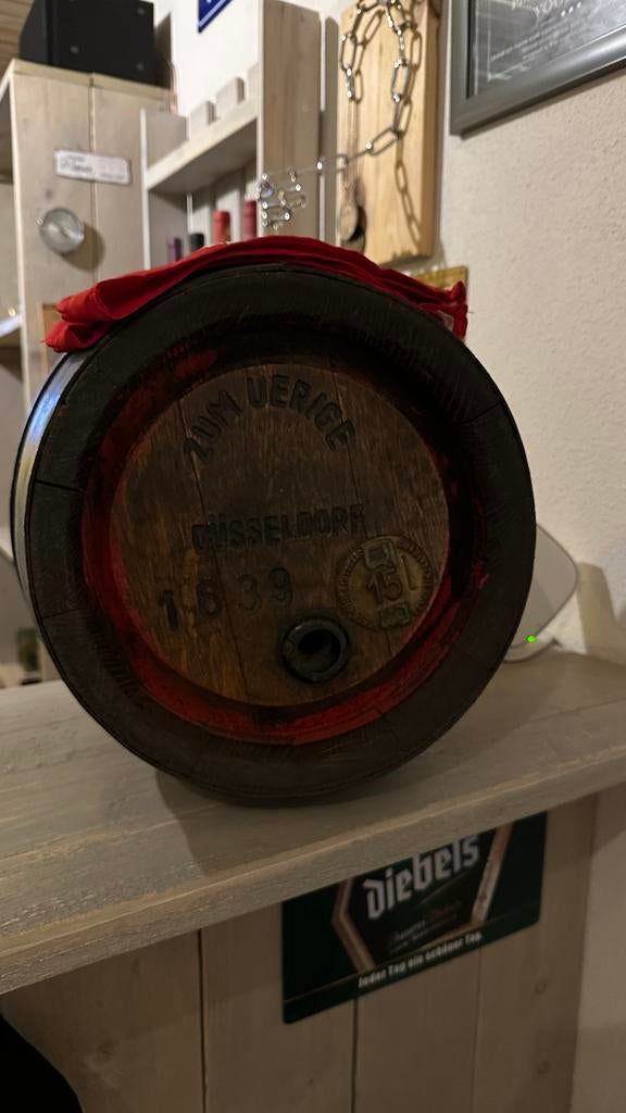 Vintage Houten Bier Vat 'Zum Uerige Düsseldorf' 15L, Ophalen