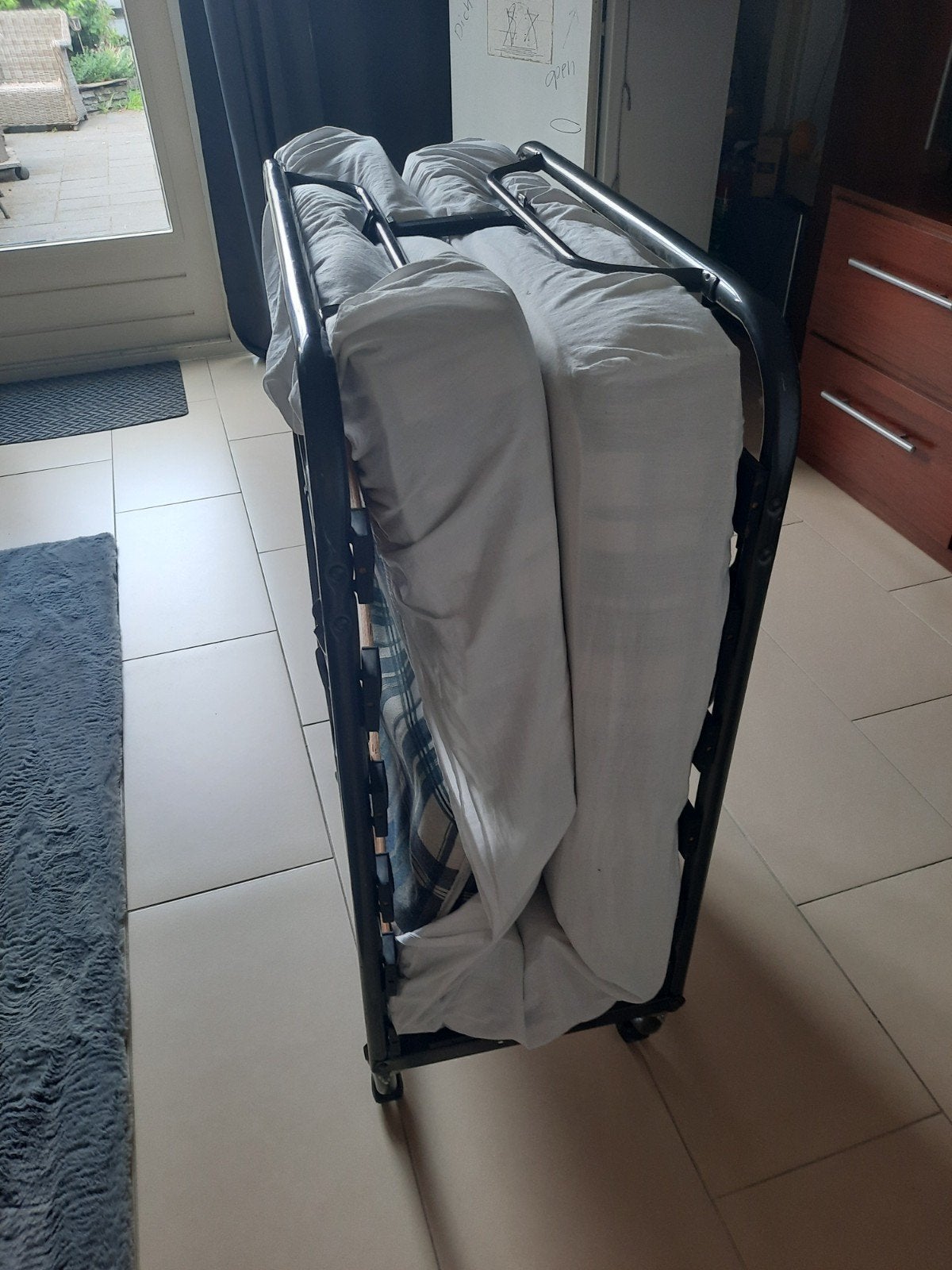 Opklapbed 1 persoon - Ideaal voor logees, Huis en Inrichting, Slaapkamer | Bedden, Ophalen, Gebruikt, Eenpersoons, Zwart