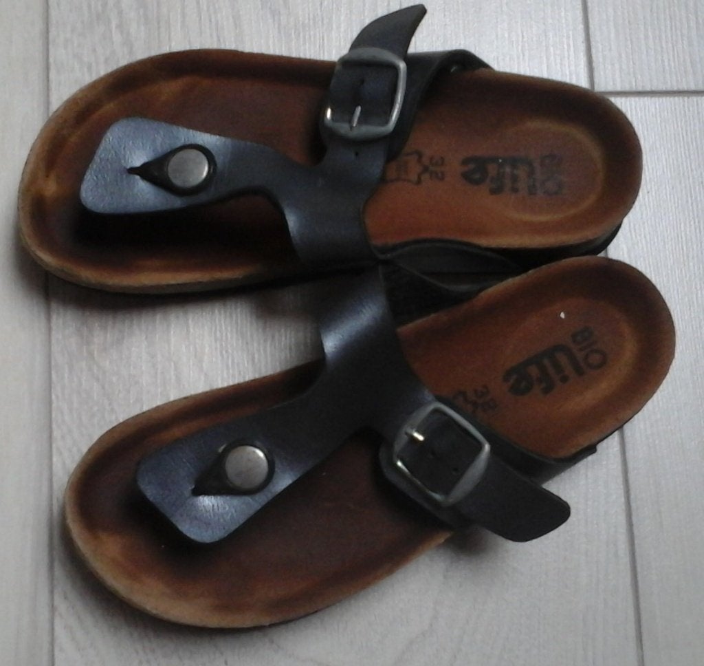 leren zilverkleurige slippers (maat 32), Ophalen, Gebruikt, Jongen of Meisje, Overige typen