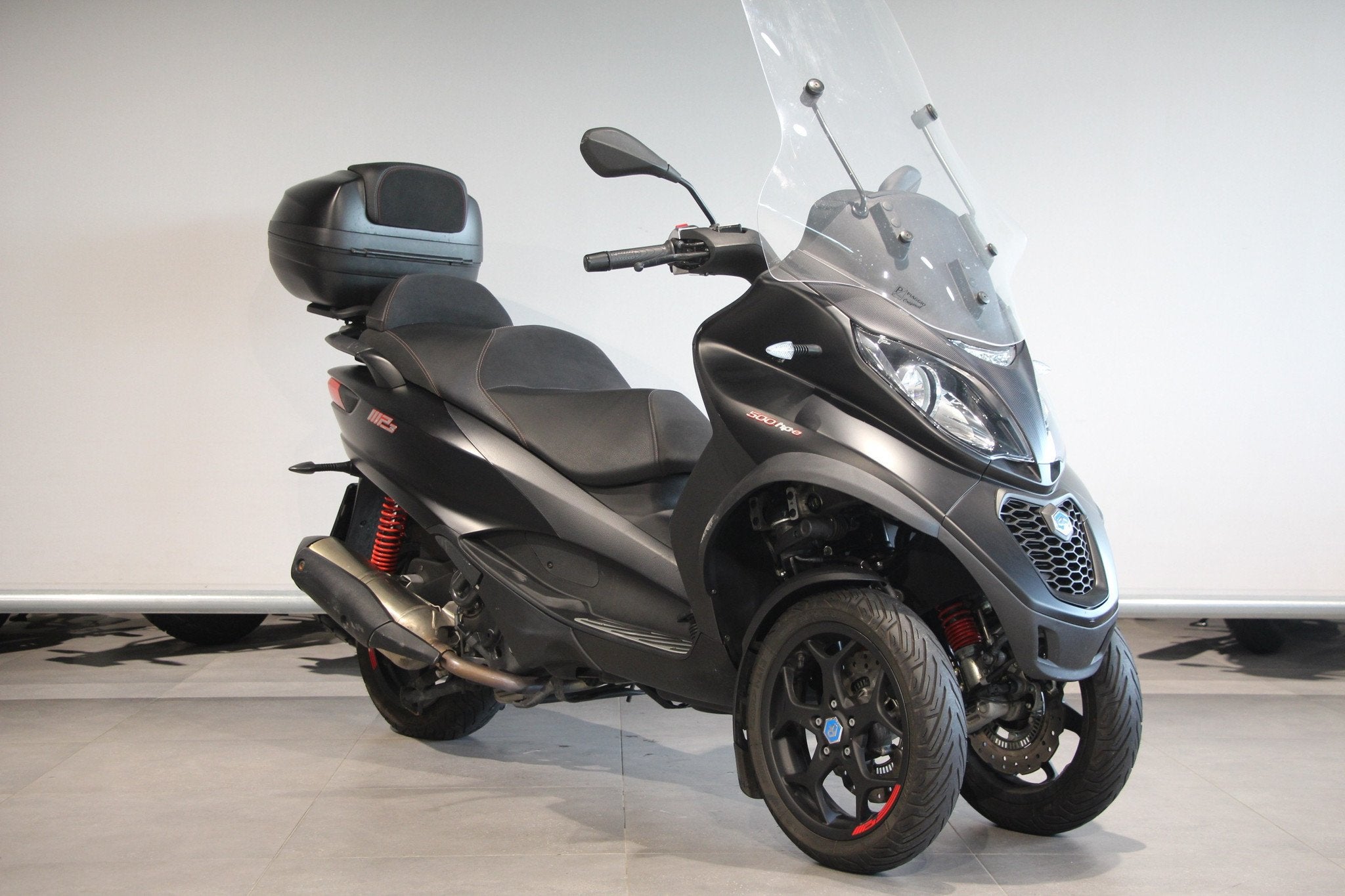 Piaggio MP3 500 HPE SPORT ADVANCED (bj 2018), Scooter, Info@piaggio.com, Bedrijf, Piaggio & C. S.P.A.