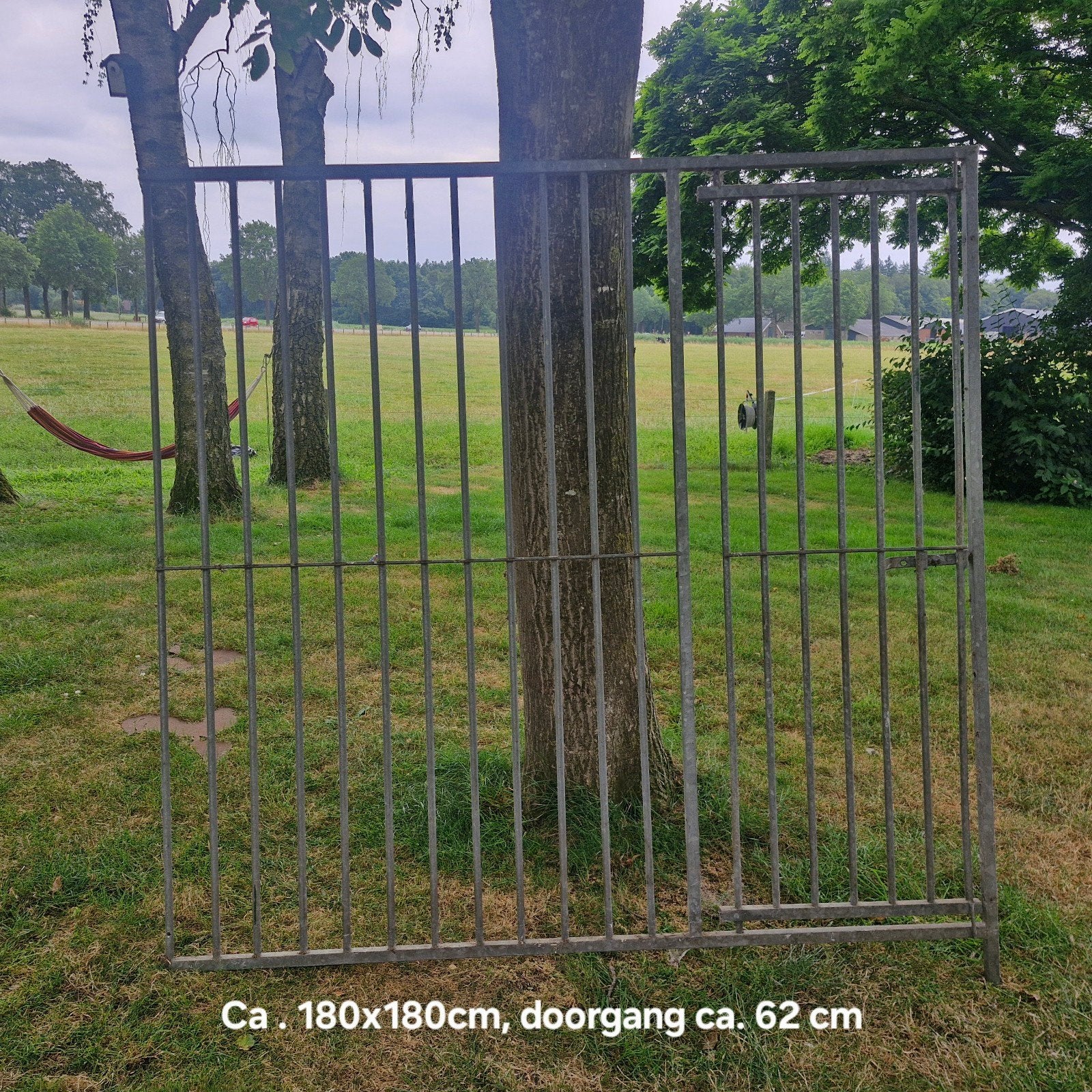 Kennel panelen, Ophalen