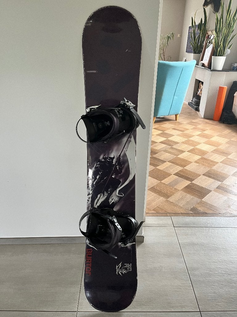Salomon snowboard - 140cm, Sport en Fitness, Snowboarden, Gebruikt, Board, Ophalen