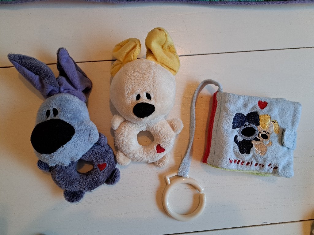 Woezel en Pip rammelaars en buggyboekje, Kinderen en Baby's, Ophalen of Verzenden, Gebruikt, Overige typen