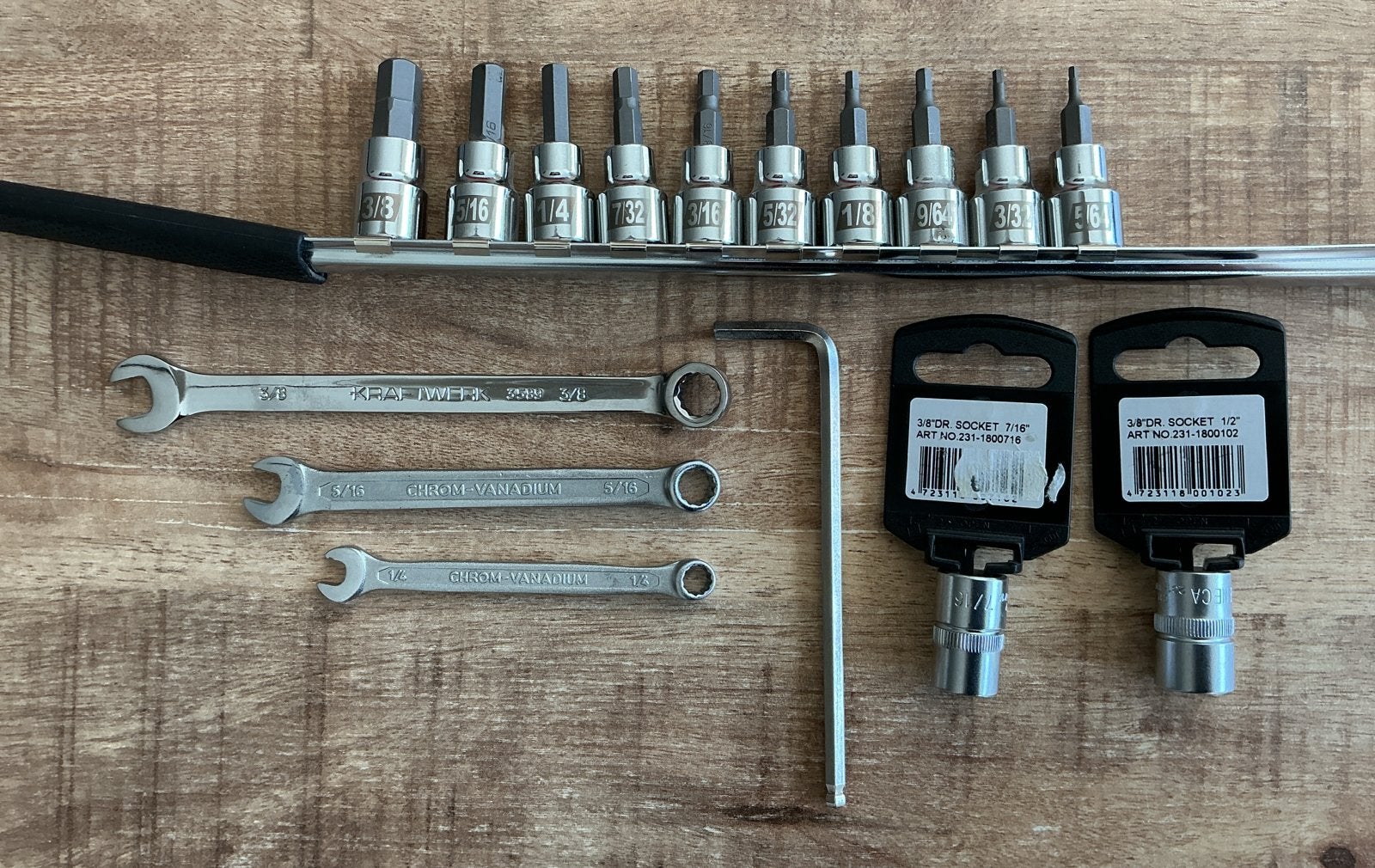 Diverse handgereedschap set: Sleutels, doppen, bits .Harley, Motoren, Ophalen of Verzenden