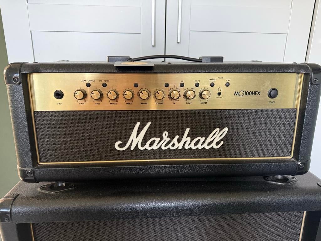 Marshall MG100HFX gitaarversterker met cabinet, Muziek en Instrumenten, Versterkers | Bas en Gitaar, Ophalen of Verzenden, Gebruikt