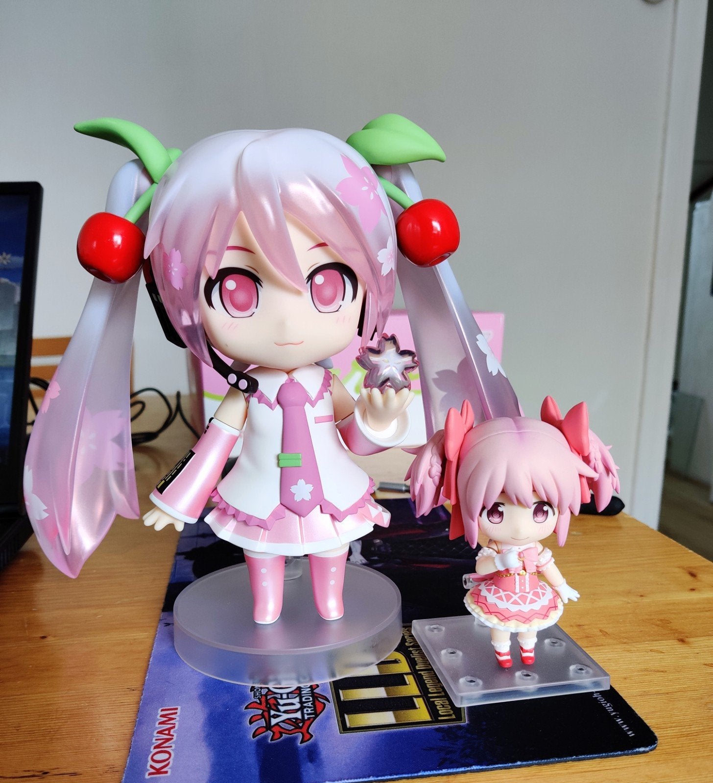 Vocaloid Sakura Miku Nendoroid Large anime figure, Ophalen of Verzenden, Zo goed als nieuw