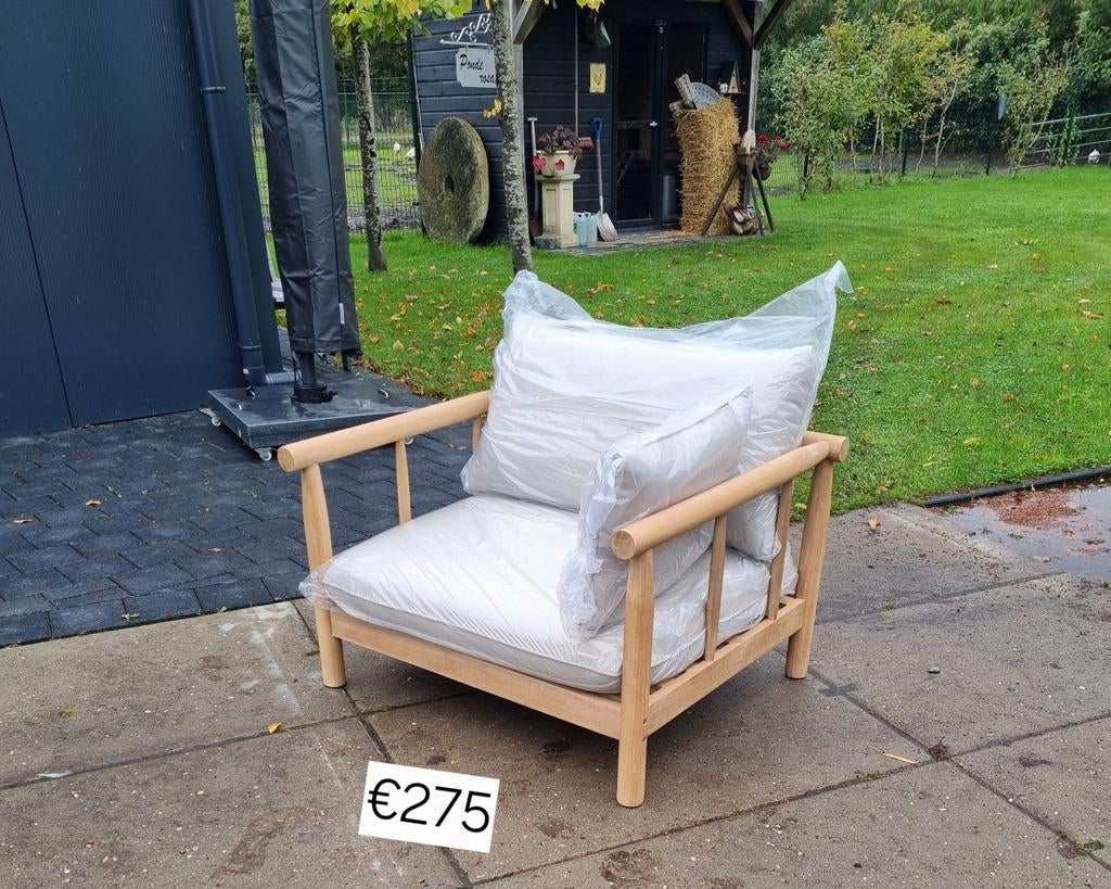EXTRA BREDE GROFFE ACACIA HOUTEN LOUNGESTOEL, Ophalen