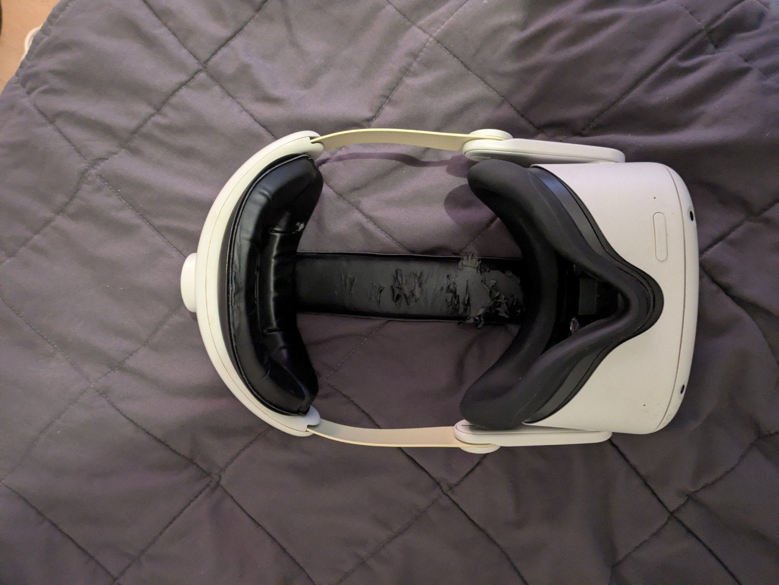 Oculus Quest 2 VR-bril met controllers en Kiwi strap, Ophalen of Verzenden, Gebruikt, VR-bril, Overige platformen