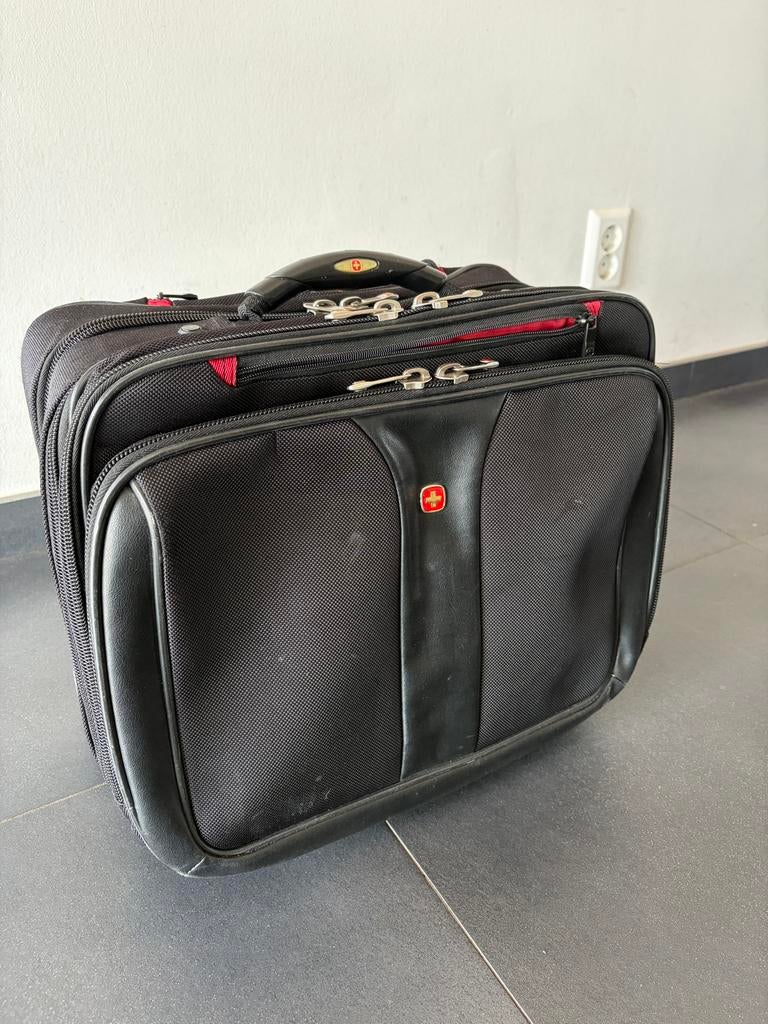 Wenger Patriot trolley reistas - Zwart, 40 tot 60 cm, Gebruikt, 20 tot 30 cm, Zwart