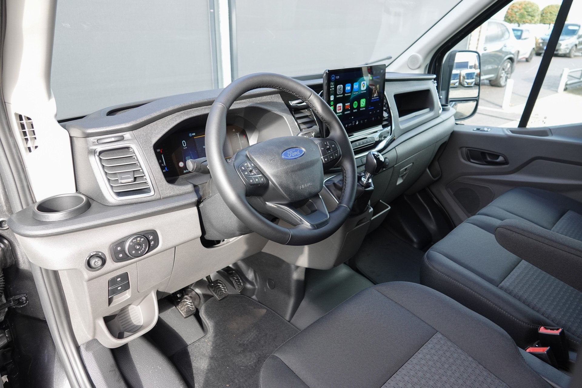 Ford Transit L3H2 | 2.0Tdci 165Pk | 350 | Raptor Edition | 2, Voorwielaandrijving, 12 maanden, Zwart, 4 cilinders