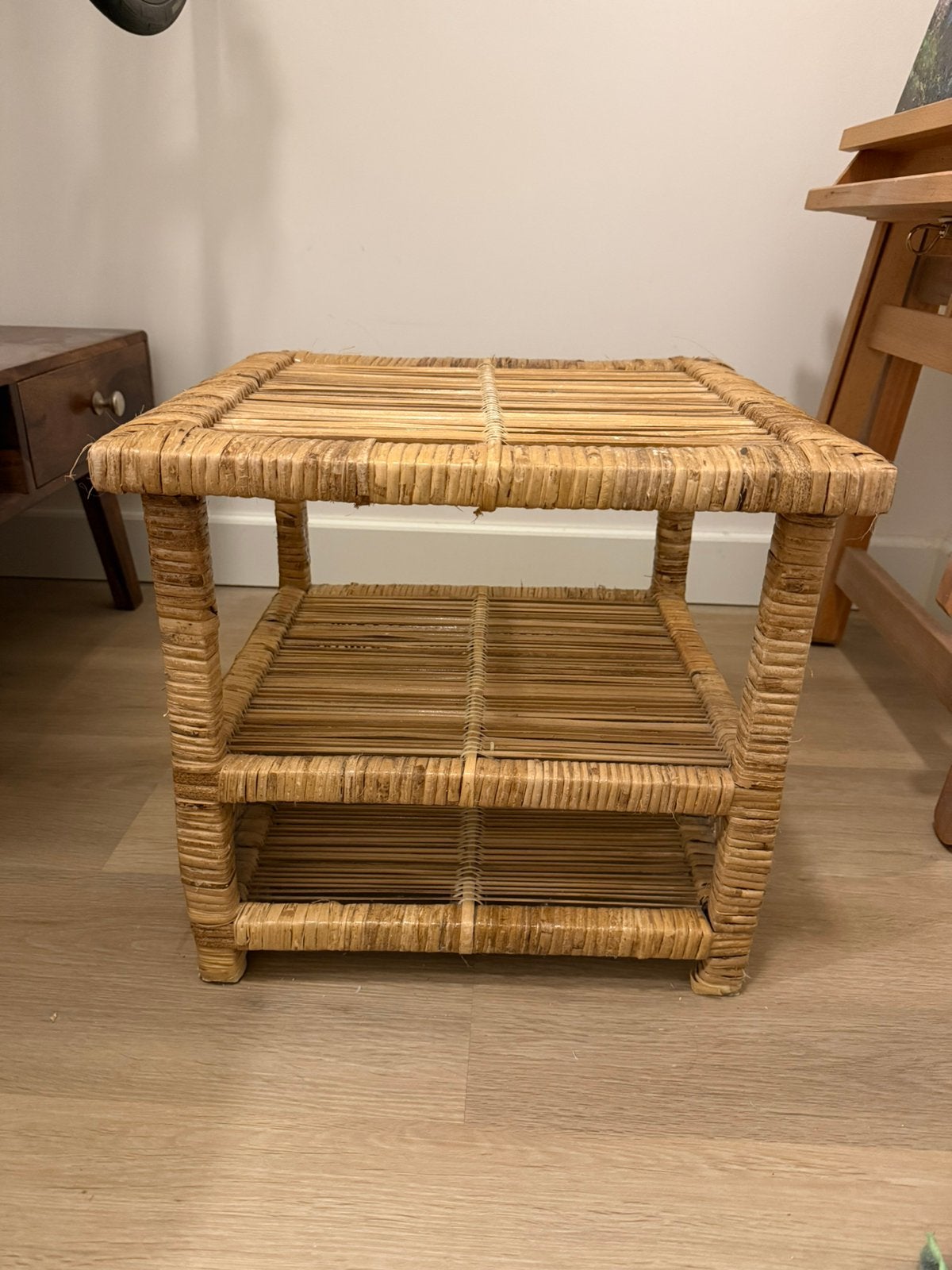 Vintage rotan bijzettafel / plantentafel – 3 lagen, Ophalen, Gebruikt, Rechthoekig, 50 tot 100 cm