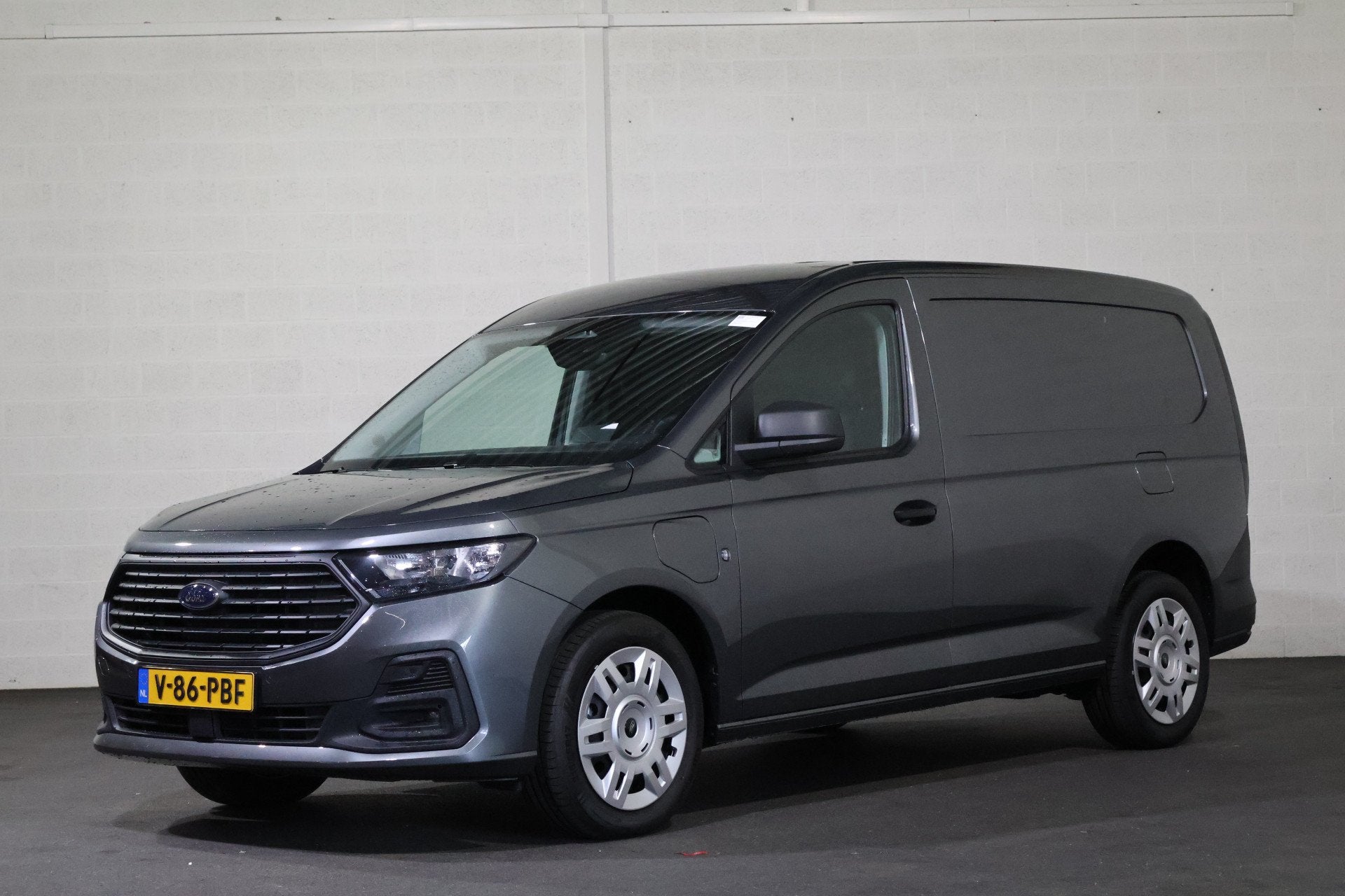 Ford Connect L2 1.5 PHEV Plugin Hybride incl BPM excl BTW, Auto's, Bestelauto's, 4 cilinders, 150 pk, Overige brandstoffen, Bedrijf