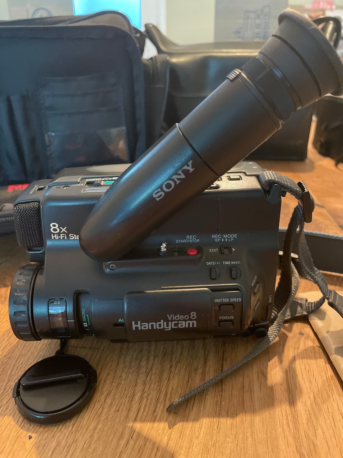Sony Video 8 Handycam CCD-TR75E (mist batterij), Ophalen of Verzenden, 8mm, Camera