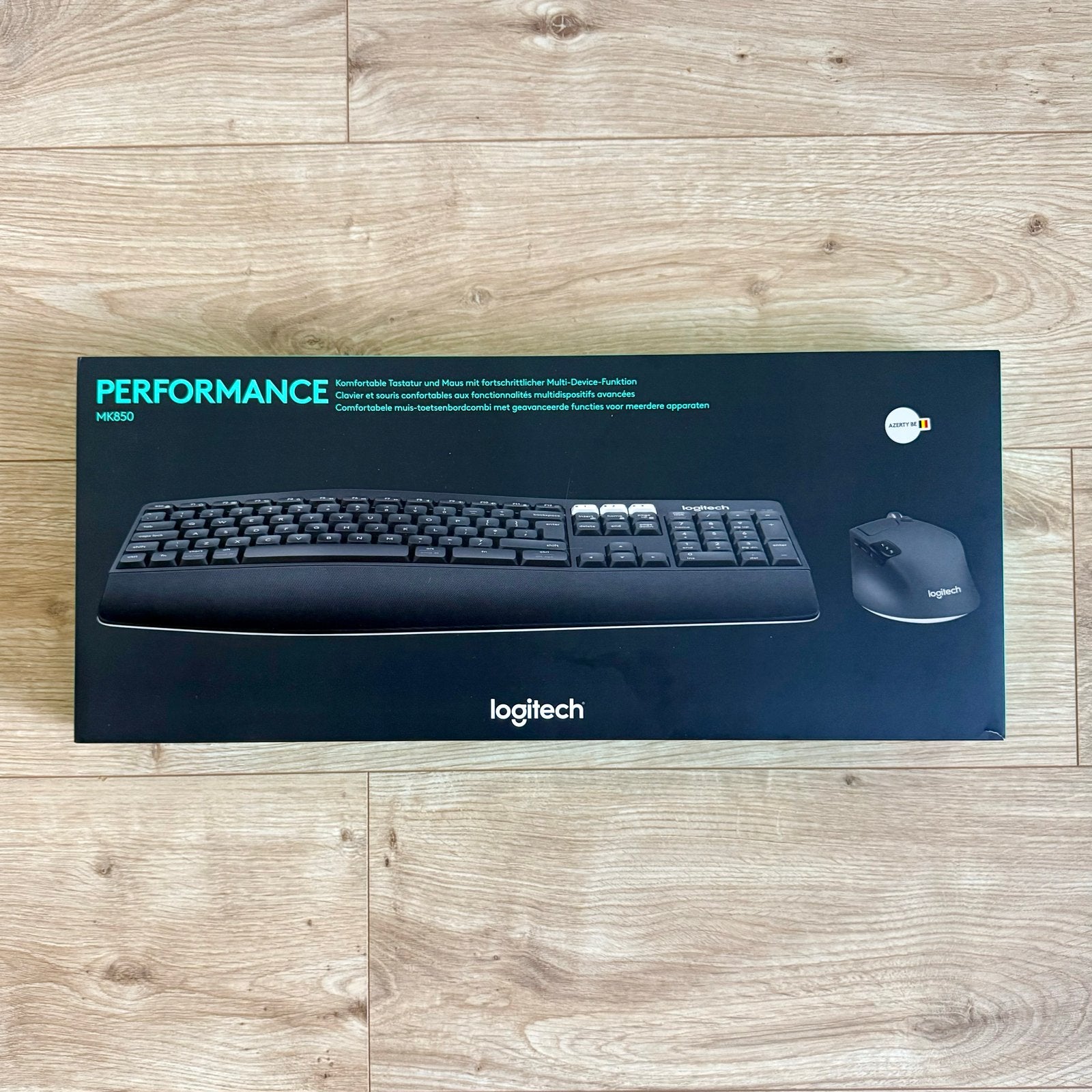 Logitech Performance MK850 AZERTY BE Toetsenbord & Muis Set, Computers en Software, Toetsenborden, Draadloze ontvanger, Ophalen of Verzenden