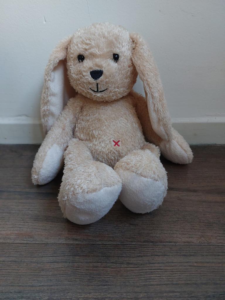 Hema knuffel met rood kruis, Ophalen of Verzenden, Zo goed als nieuw, Overige typen