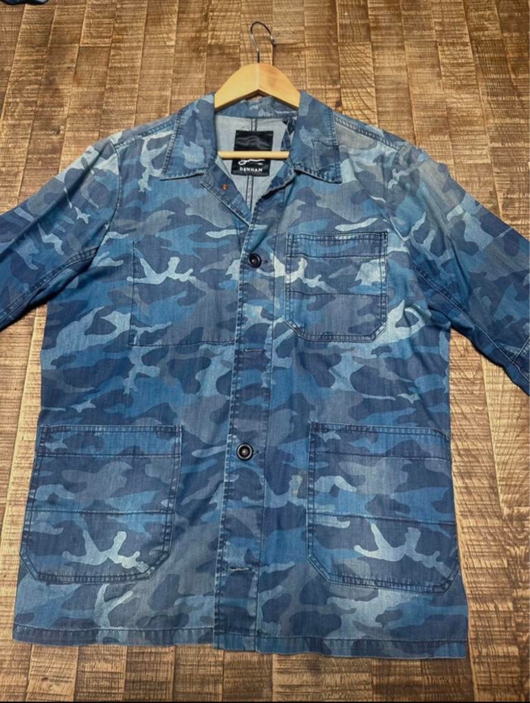Blauwe leger print jack van Denham, Ophalen of Verzenden, Zo goed als nieuw, Maat 48/50 (M), Blauw