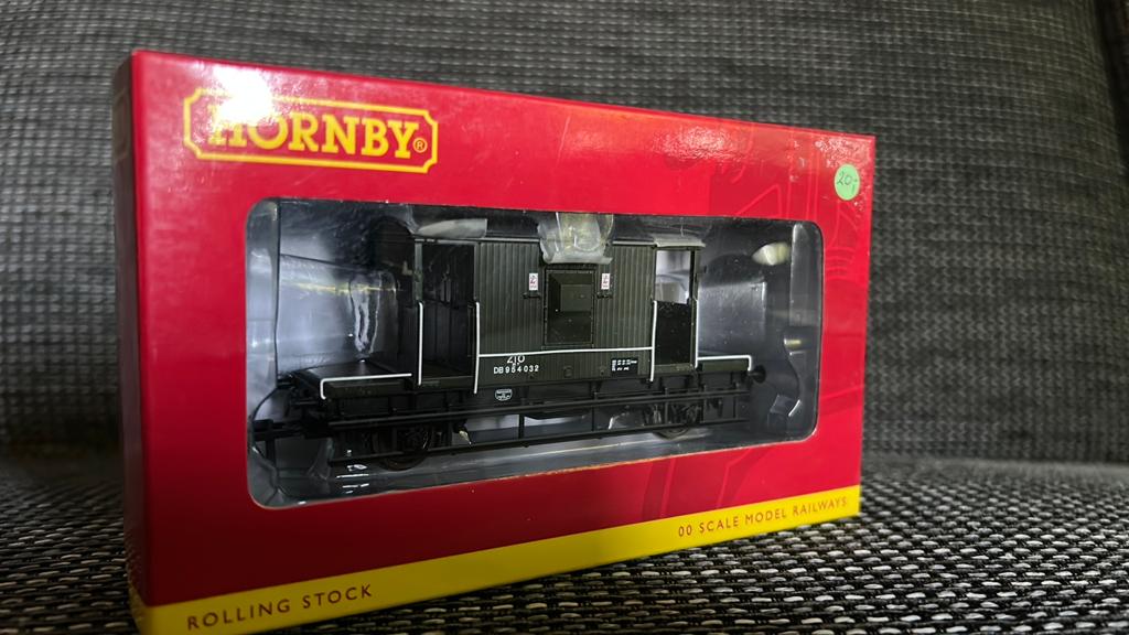 Hornby BR 20 Ton Brake van, Ophalen of Verzenden, Zo goed als nieuw, Gelijkstroom, Overige merken
